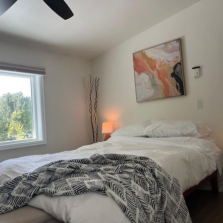 Hikari-Okanagan Sunshine B&B Kelowna Bagian luar foto
